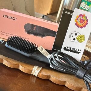 amika Black Polished Perfection Straightening Brush with Sticker Sheet NIB